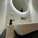 Vis_house